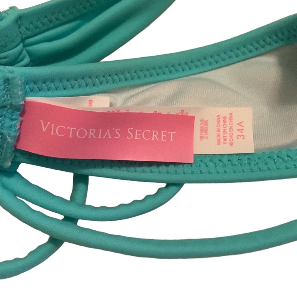 EUC Victoria’s Secret Bikini Top • Size 34A - Picture 5 of 5